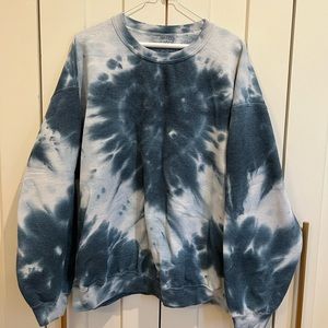 Heart Tie-Dye Crew Neck